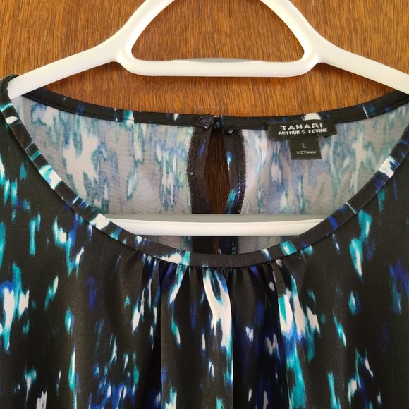 4 for $28 - Tahari - Arthur S. Levine - Sleeveless Top - size: L - Picture 4 of 5